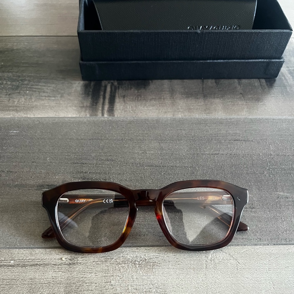 QUAY X GUIZIO LES Glasses (NON PRESCRIPTION)